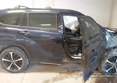 2021 Toyota Highlander Xse z USA, uszkodzony, nr VIN 5TDLZRAH9MS064231